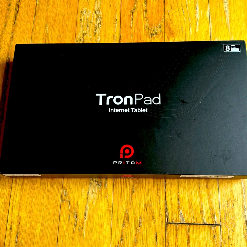 4GB RAM+128GB ROM FRONT CAMERA:2.0MP REAR CAMERA:8.0MP